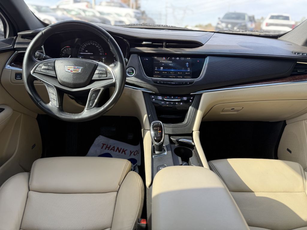 2017 Cadillac XT5 Image 11
