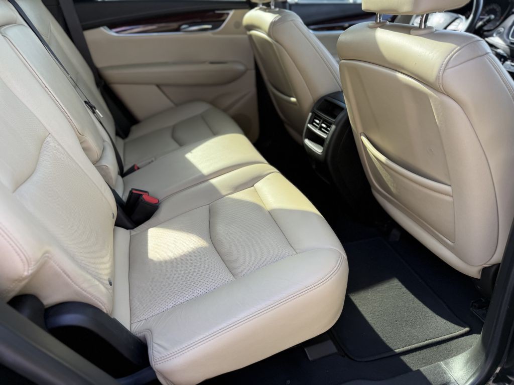 2017 Cadillac XT5 Image 17