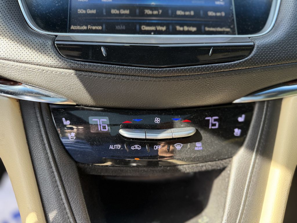 2017 Cadillac XT5 Image 22