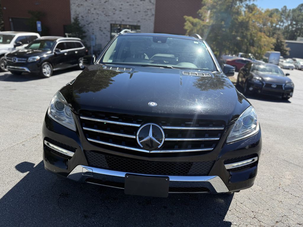 2012 Mercedes-Benz M-Class Image 2