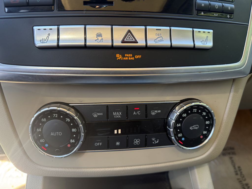 2012 Mercedes-Benz M-Class Image 10