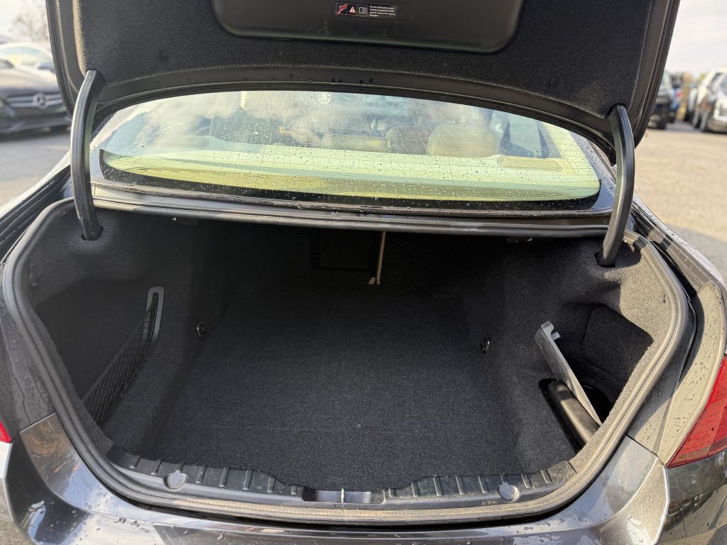 2014 BMW 5 Series Image 22