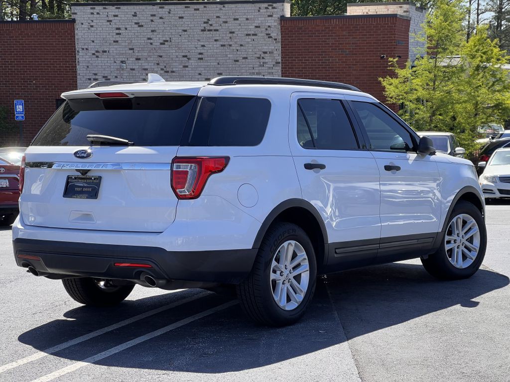 2017 Ford Explorer Image 20