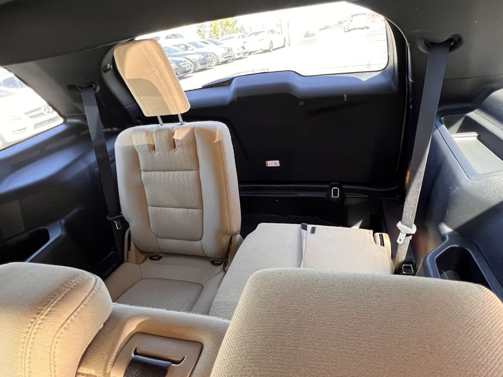 2017 Ford Explorer Image 23