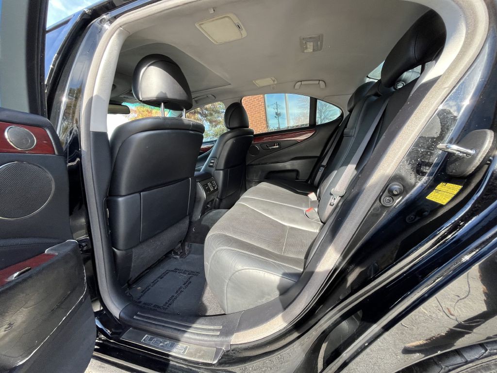 2008 Lexus LS Image 6