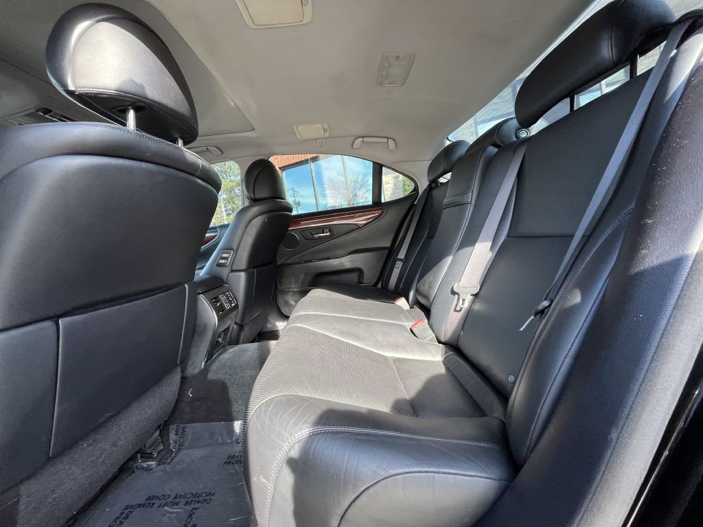 2008 Lexus LS Image 7
