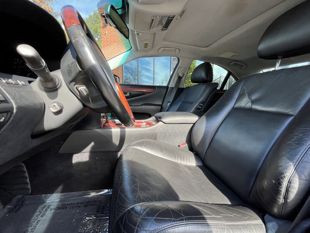 2008 Lexus LS Image 10