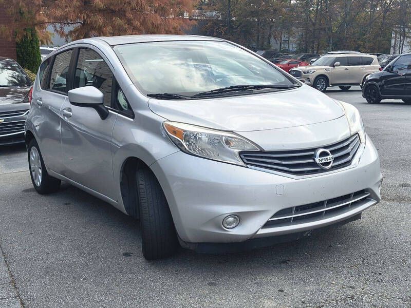2015 Nissan Versa Image 3