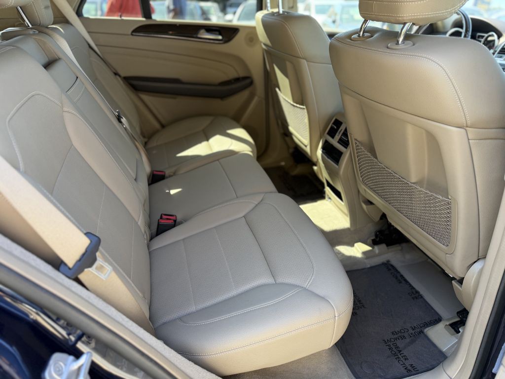 2015 Mercedes-Benz M-Class Image 10