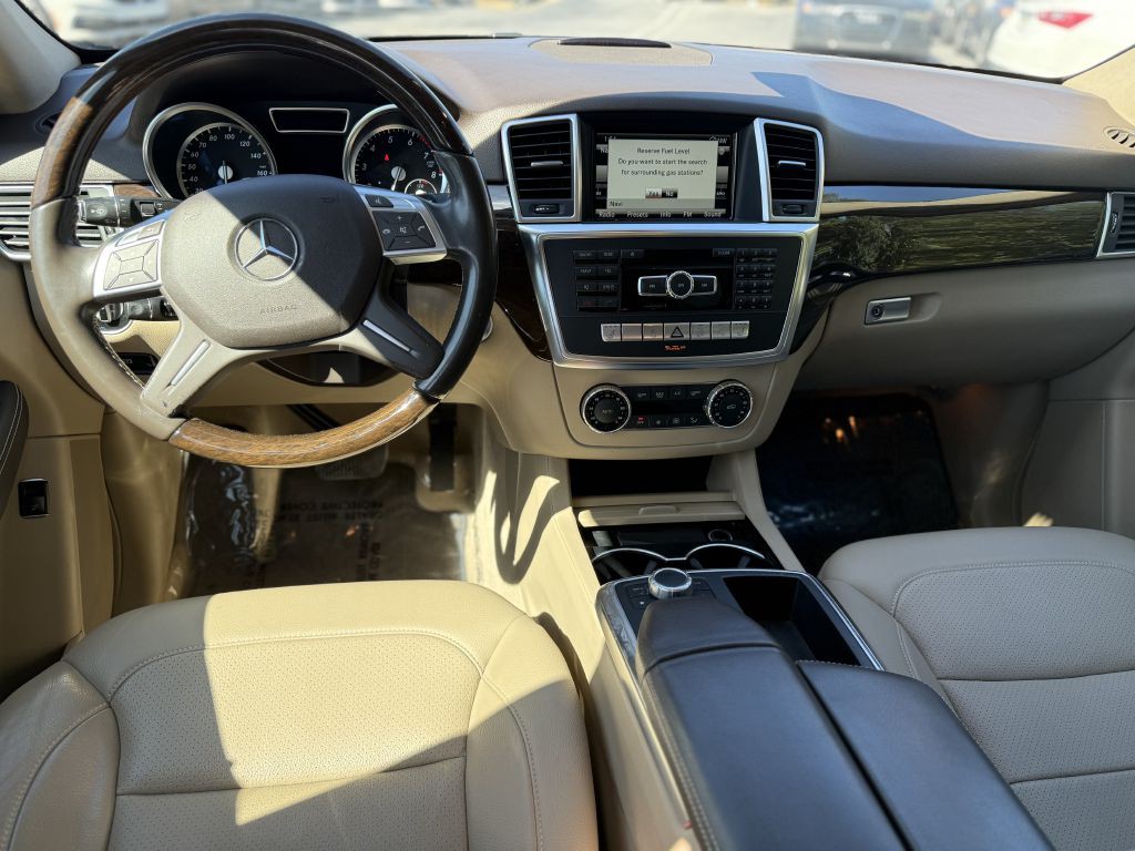 2015 Mercedes-Benz M-Class Image 16