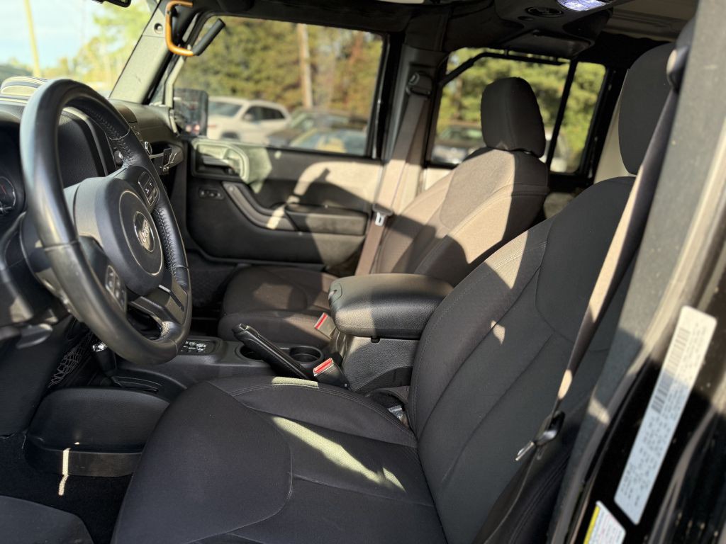 2017 Jeep Wrangler Unlimited Image 8