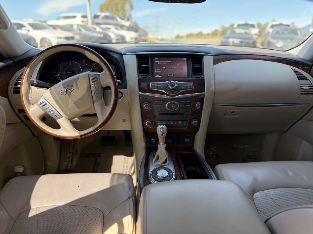 2016 INFINITI QX80 Image 19