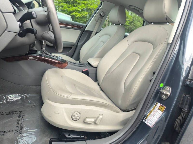 2009 Audi A4 Image 10