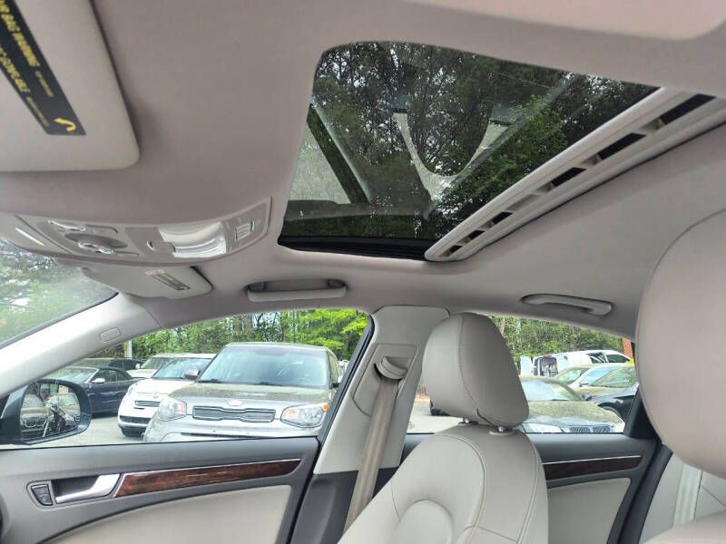 2009 Audi A4 Image 17