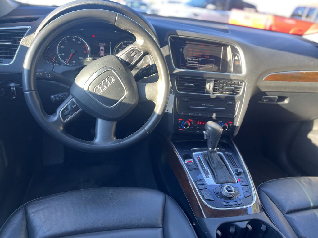 2012 Audi Q5 Image 11