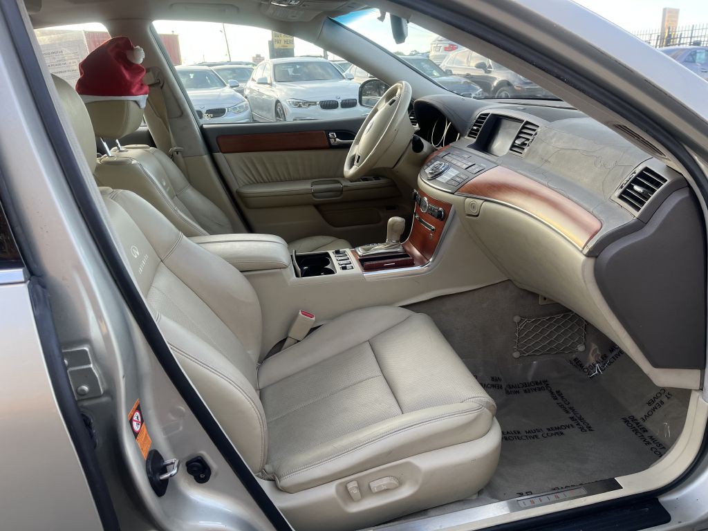 2006 INFINITI M45 Image 9
