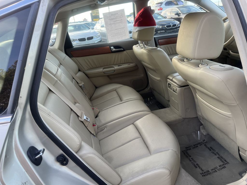 2006 INFINITI M45 Image 11