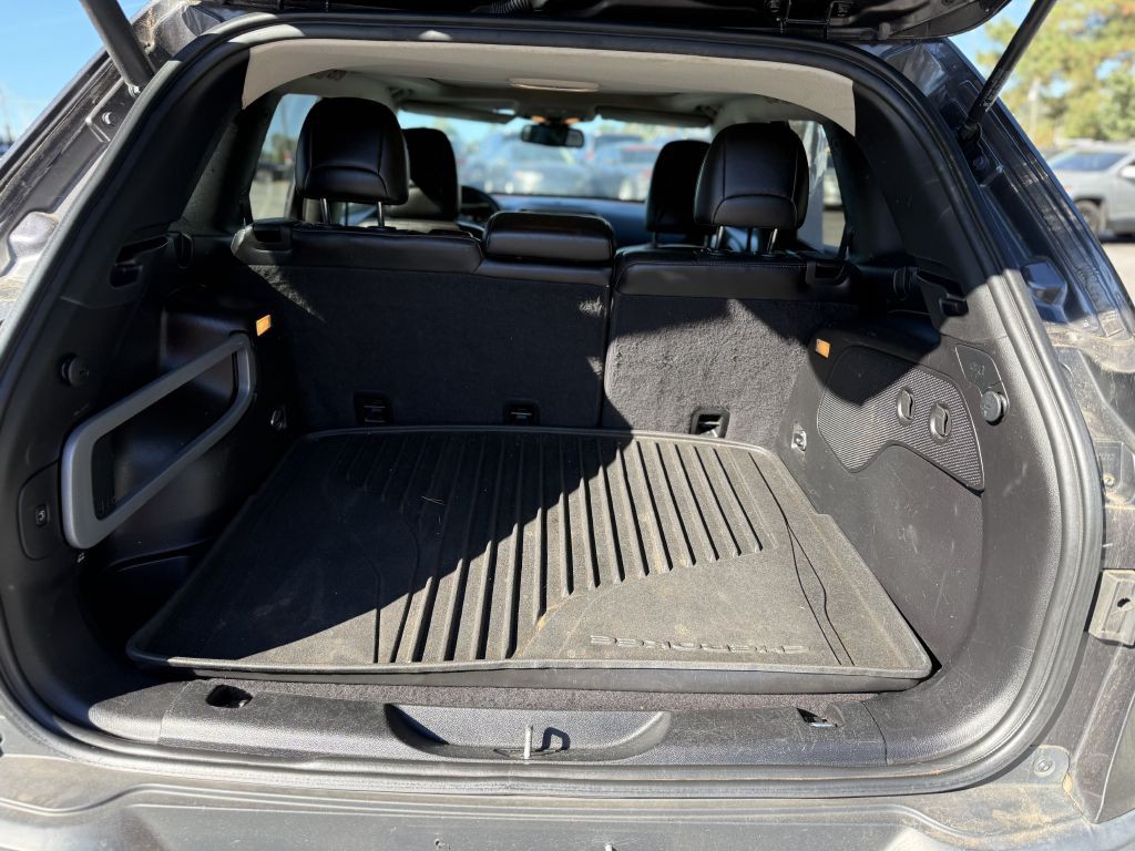 2015 Jeep Cherokee Image 15