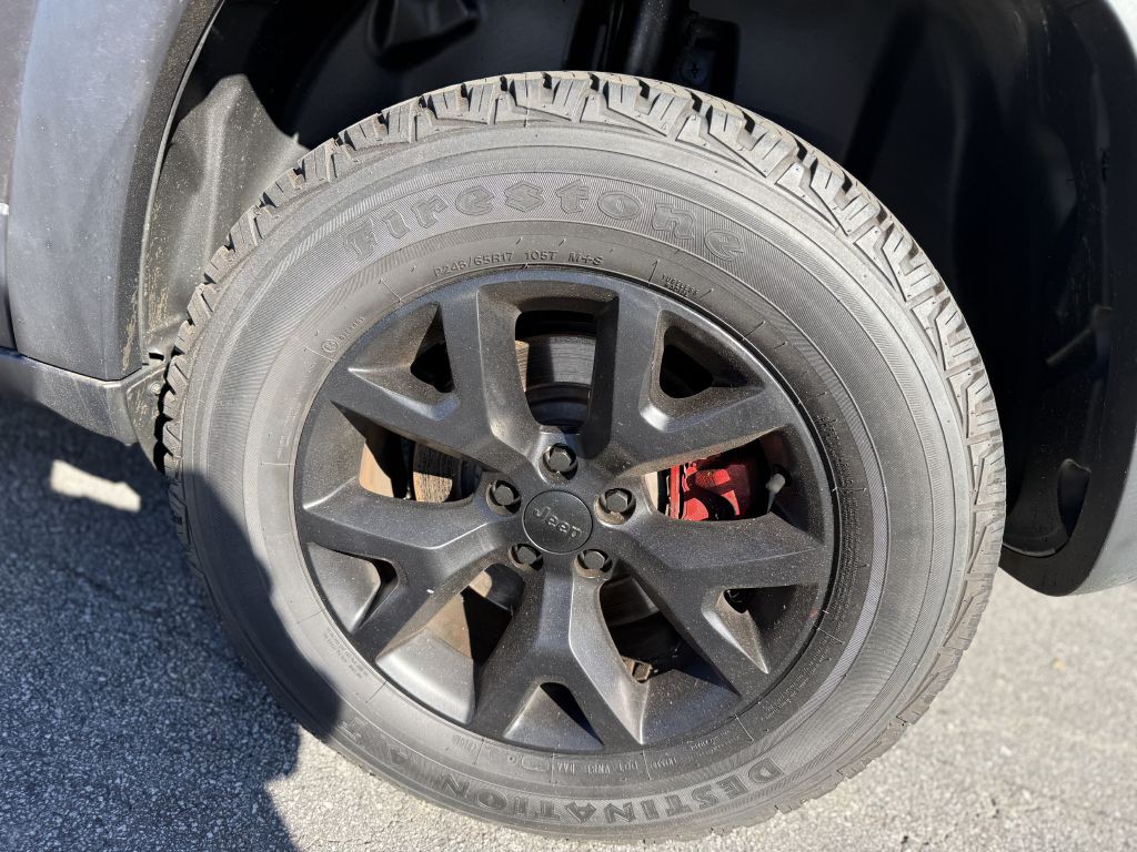 2015 Jeep Cherokee Image 20