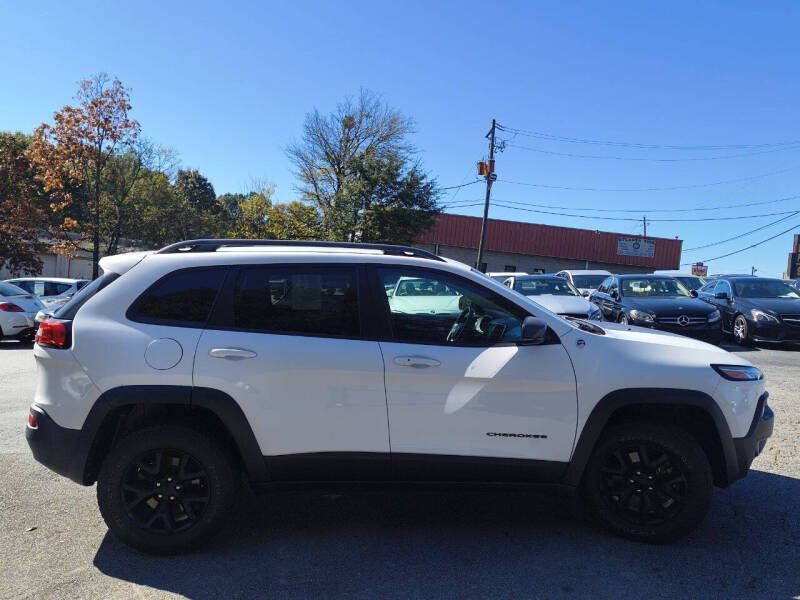 2018 Jeep Cherokee Image 4