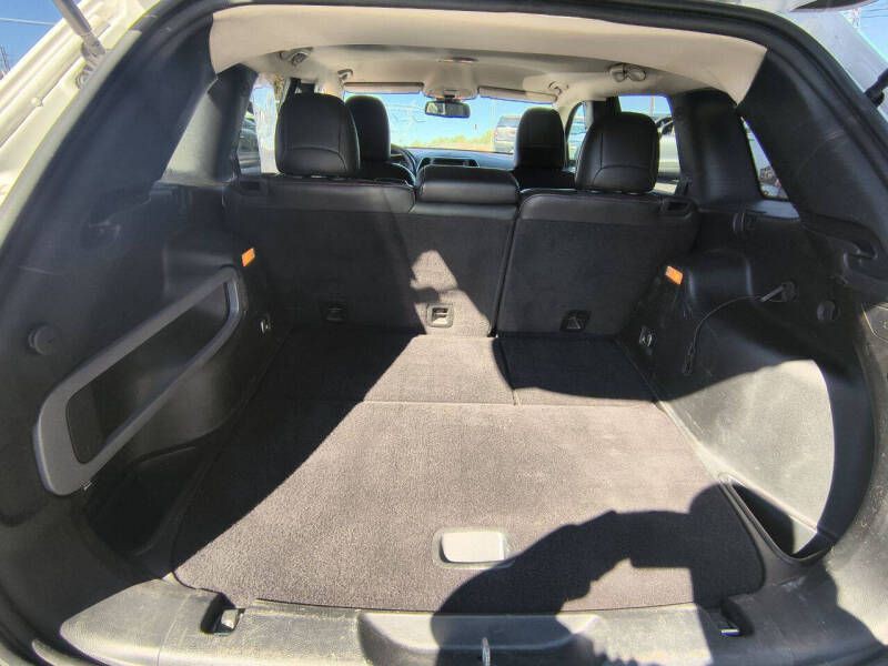 2018 Jeep Cherokee Image 14