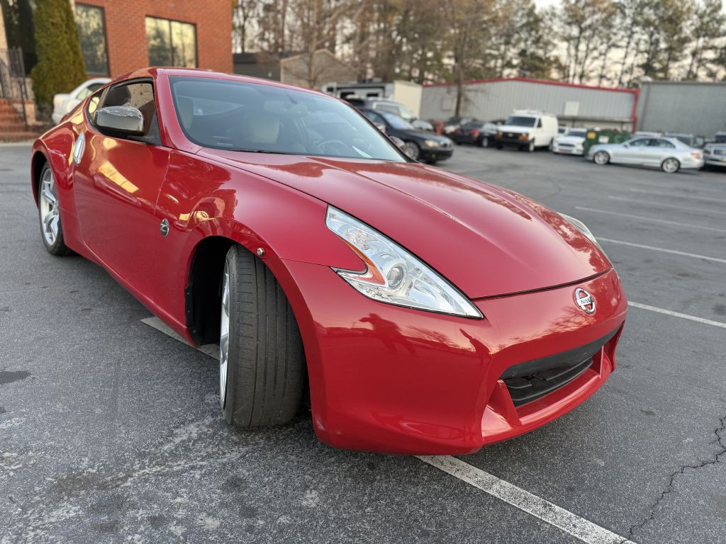 2009 Nissan 370Z Image 3