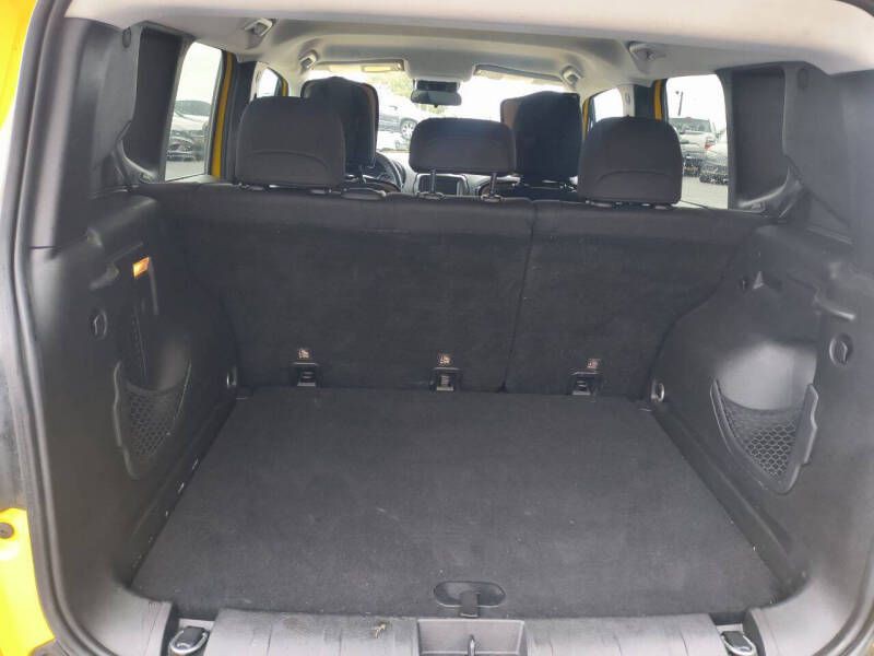 2018 Jeep Renegade Image 15