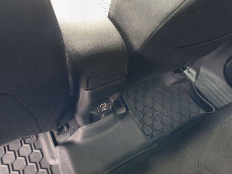 2018 Jeep Renegade Image 17