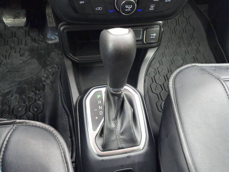 2018 Jeep Renegade Image 22