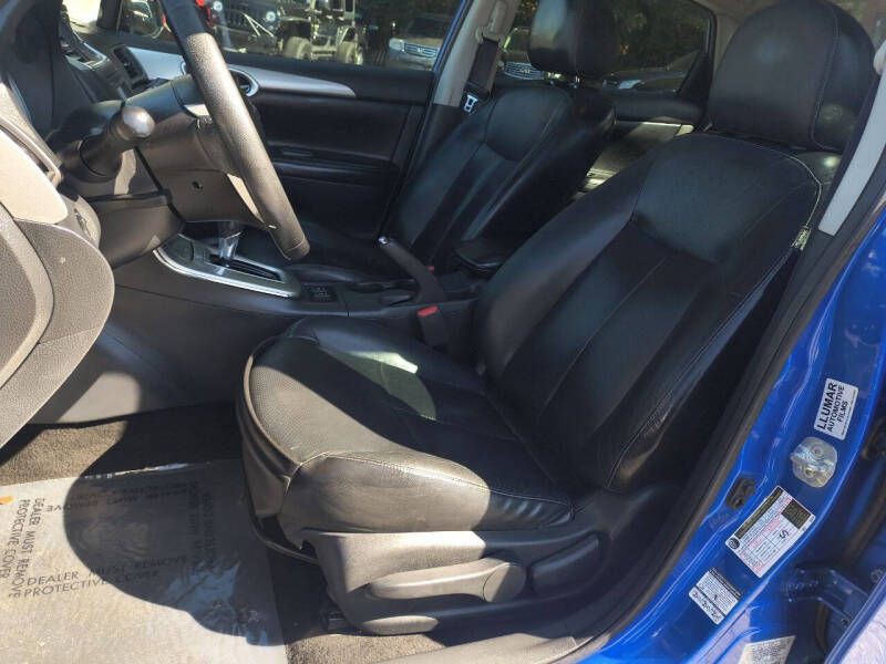 2015 Nissan Sentra Image 10