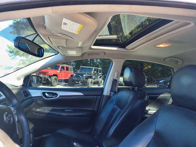 2015 Nissan Sentra Image 11
