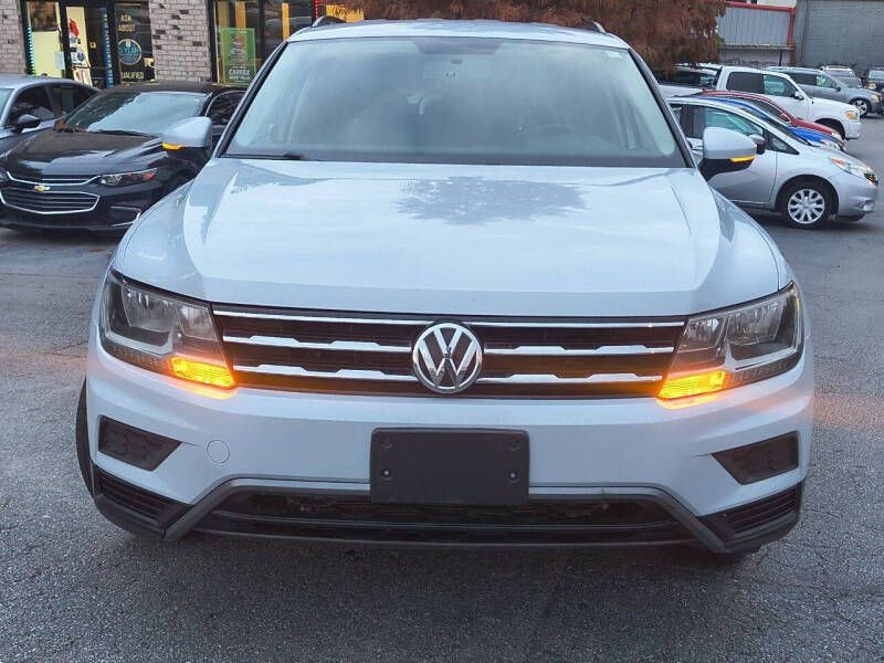 2018 Volkswagen Tiguan Image 2