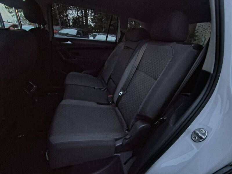 2018 Volkswagen Tiguan Image 12
