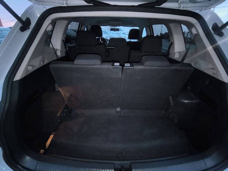 2018 Volkswagen Tiguan Image 13