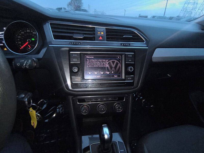 2018 Volkswagen Tiguan Image 16
