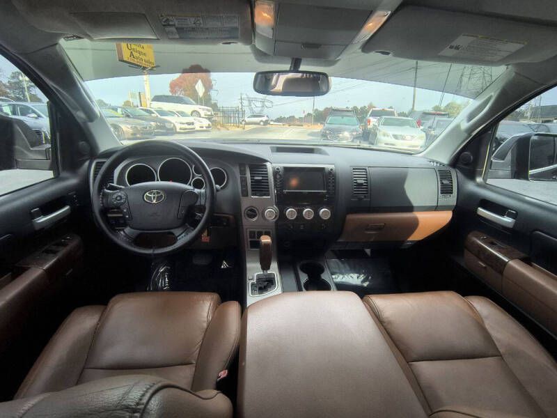 2010 Toyota Tundra Image 13