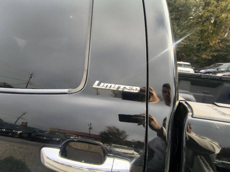 2010 Toyota Tundra Image 15