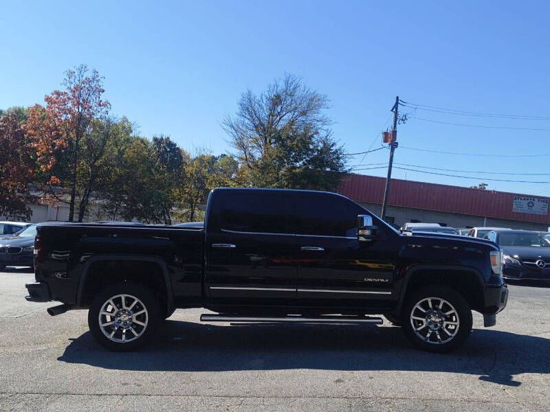 2015 GMC Sierra Image 4