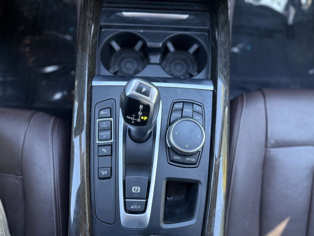 2015 BMW X5 Image 14