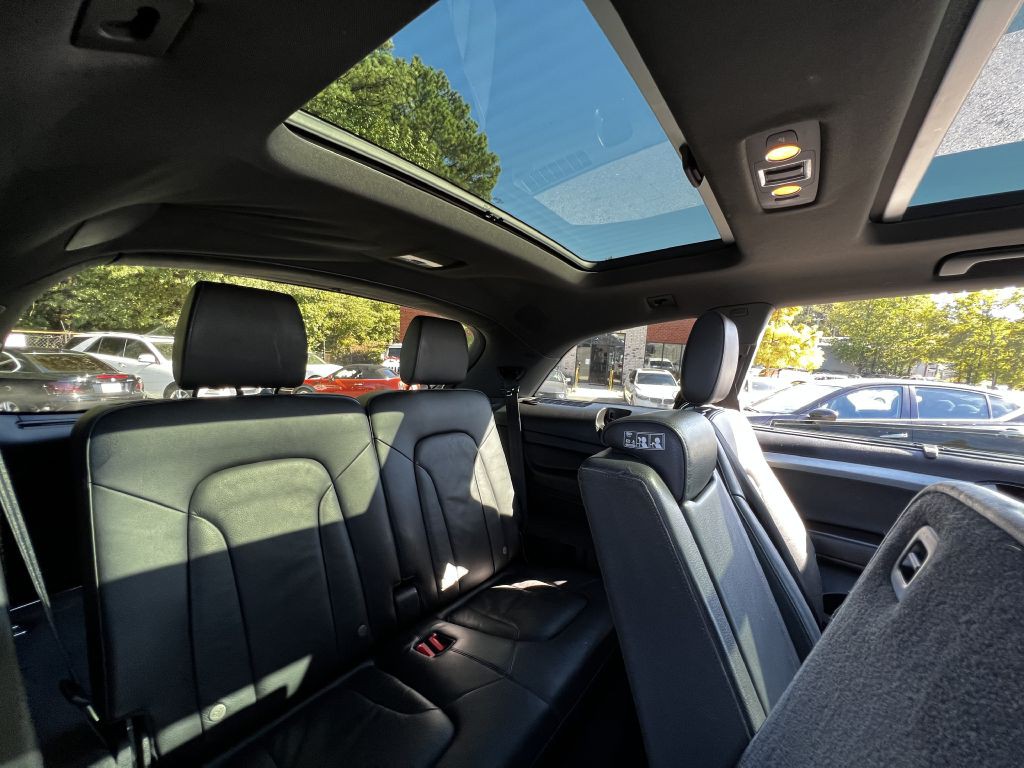 2012 Audi Q7 Image 17