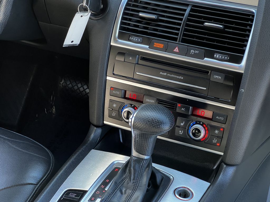 2012 Audi Q7 Image 21