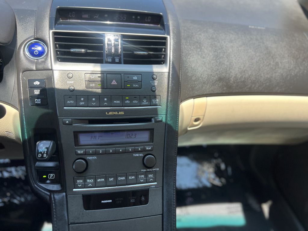 2010 Lexus HS Image 14