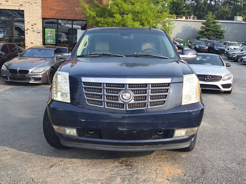 2007 Cadillac Escalade Image 2