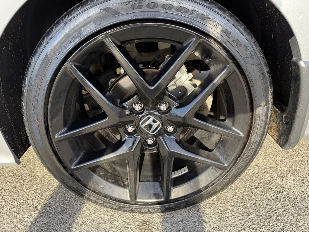 2025 Honda Civic Image 17