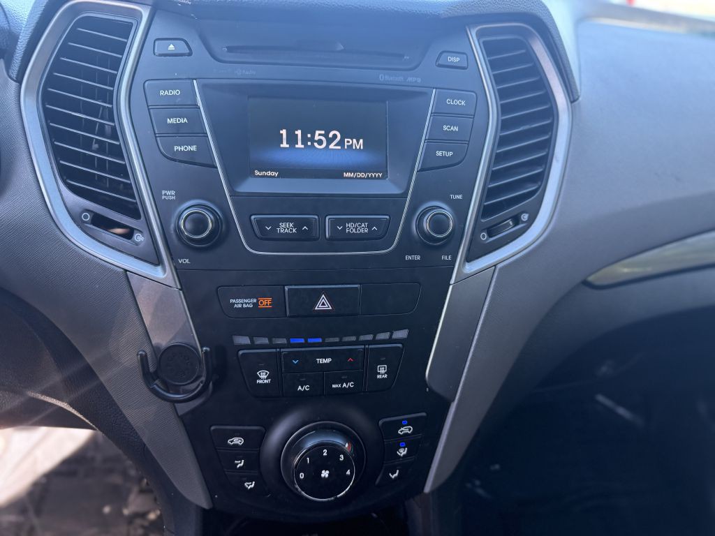 2015 Hyundai Santa Fe Sport Image 17