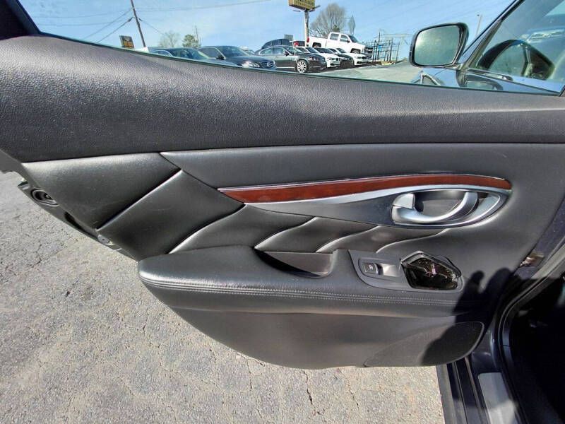 2013 INFINITI M37 Image 14