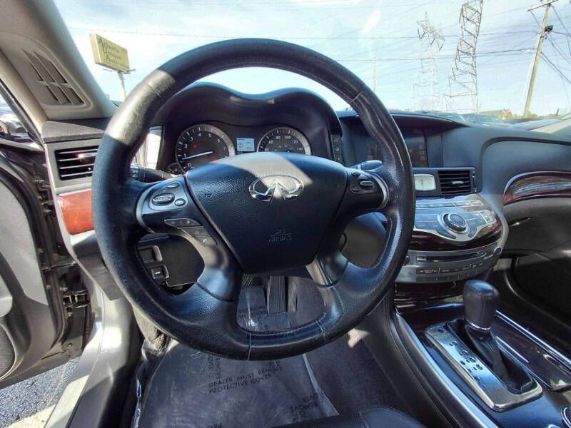 2013 INFINITI M37 Image 20