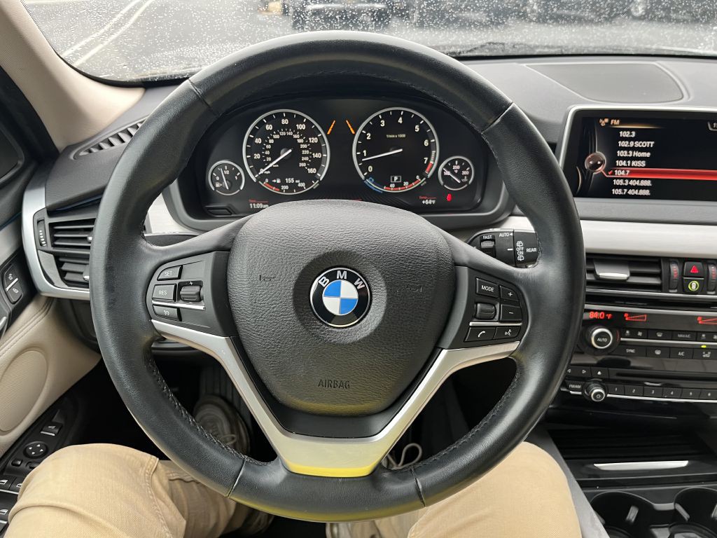 2015 BMW X5 Image 19