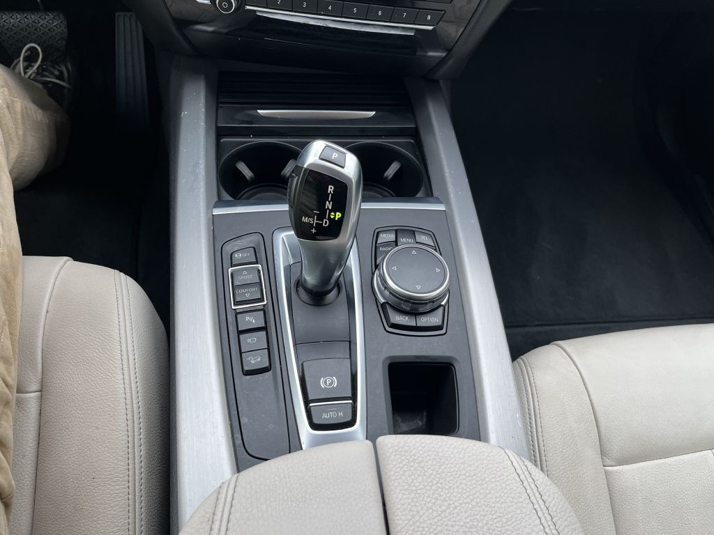 2015 BMW X5 Image 21