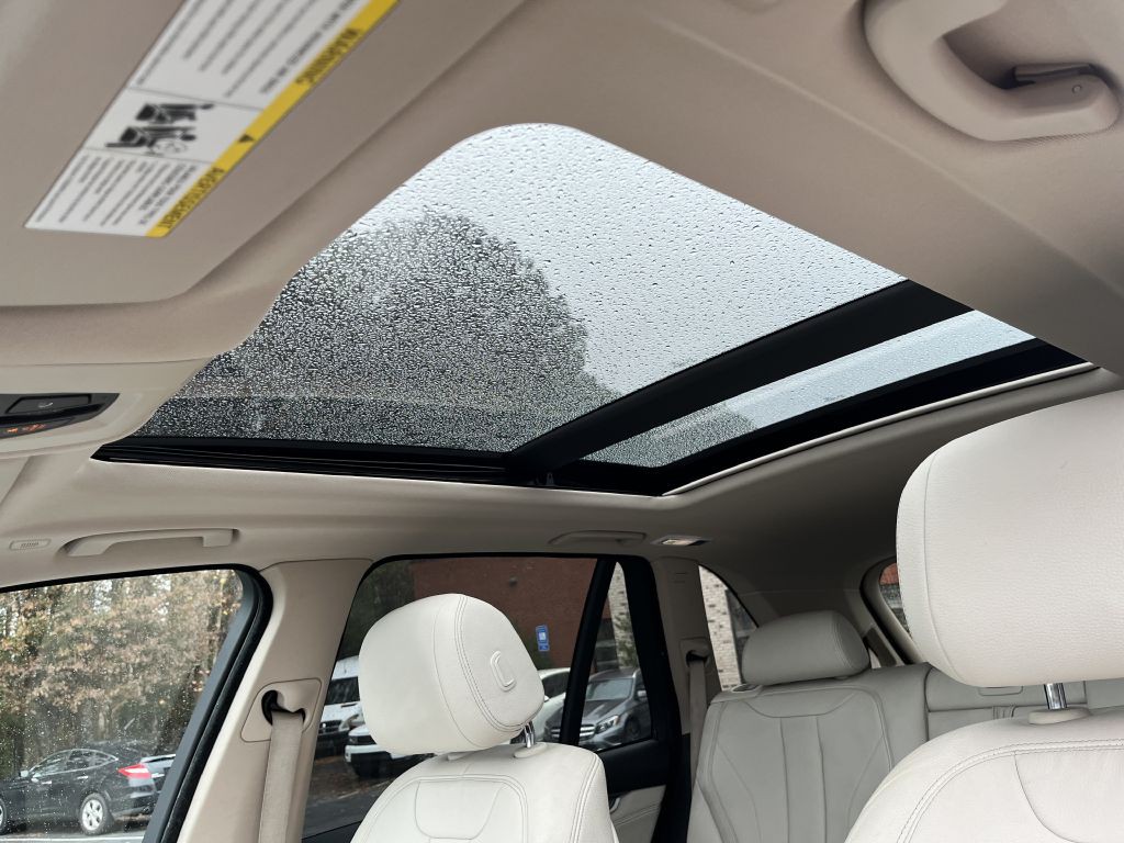 2015 BMW X5 Image 22